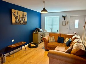 Photo 5- click for photo gallery